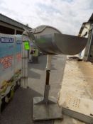 S/S Jar Filling Line, Cap Feeder with Chute including Conveyor (Utilized for Jar Filling, Capping