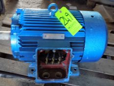 Electramo 30/7.5 kw/hp Motor, Supply 400 V , 50HZ, 3 Phase,Current 61.2/23.6 A (NOTE: Fully Served