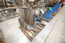 S/S Hydraulic Case Pusher (Located in Pittsburgh)***NUTRI***