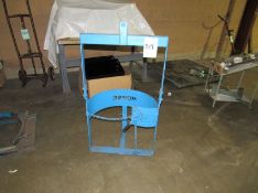 Morse Drum Lift, Model No 86, Serial #0308, 1000 LBS Capacity - Removal and loading charges are