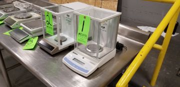 Daigger/Denver Instruments 200g Max. Capacity Analytical Balance Scale, Model APX200, S/N