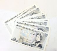 Ten Bank of England £5 notes (June 1980) signed by D H Somerset,