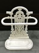 White Coalbrookdale-style umbrella stand