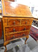 Mid 20th century veneered lady's bureau,