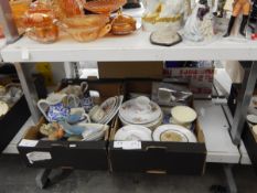 Quantity of ceramics including Bunnykins plate, a Chokin Art style plate, ornaments,