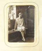 Quantity of framed prints and photographs ( 1 box)