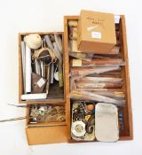 Quantity of metal rods, cogs,