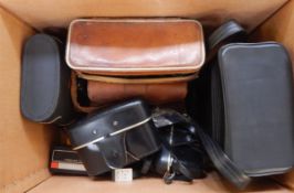 Quantity of cameras and accessories including a Praktica SLR camera with Prinz Galaxy 123.