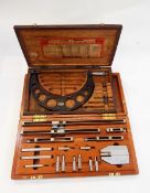 Moore & Wright adjustable micrometre and a Pitter Gauge & Tool Company Limited precision tool gauge