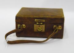 Travelling jewellery box modelled as a miniature suitcase,