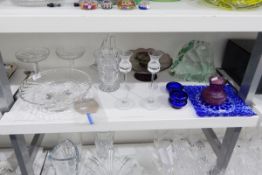 Quantity of glassware to include clear glass comport, pair of cut glass tazzas,