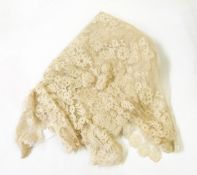 Brussels lace pointe de graze large triangular shawl with an undyed lace full-length lappet (2)