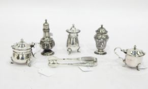 Silver mustard pot and matching pepperette, Birmingham 1921,