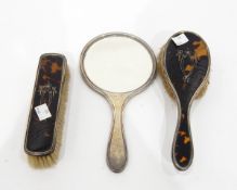 Silver and tortoiseshell three-piece dressing table set by Hasset & Harper Ltd, Birmingham 1922,