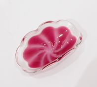 Swedish Flygsfors glass 'Coquille' bowl designed by Paul Kedelv, of oval design,