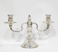 Late 20th century silver candelabrum with two branches and shaped sconces, London 1970,