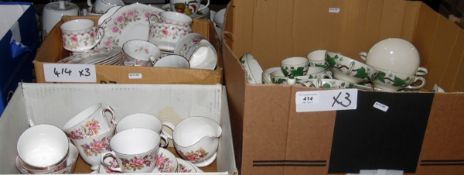 Wedgwood 'Napoleon Ivy' part dinner service including teapot, gravy jug, soup bowls, serving plates,