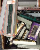 Large quantity of railway including Hornby '00' LMS Class 4P loco (boxed),