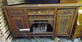 Edwardian walnut sideboard,