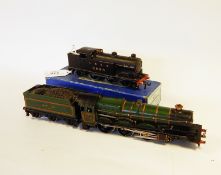 Hornby tinplate locomotive LNER 2690 2-6-0 type EDL17 (boxed) together with Ludlow Castle loco and