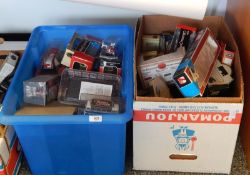 Quantity of Del Prado and other diecast model emergency and other vehicles together with loose