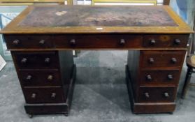Victorian mahogany pedestal desk