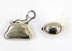 Silver purse,