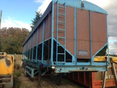 Fibretek Potato Belt Bulker. Good condition. MOT'd. Location Atherstone, Warwickshire.