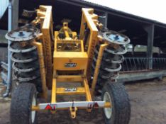 Knight Triple Press. Year 2003. Registration Number: 0612003. Location: Wentworth, Ely.