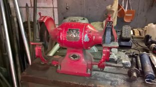 Wolf Bench Grinder (TG8C) Serial Number 1156887 240v plug-in Location: Peterborough, Cambridgeshire