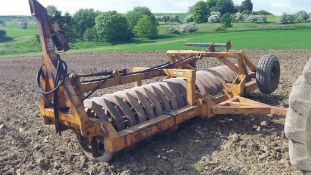 Simba Press 4m wide hydraulic lift road wheels not much wear on rings Location Horncastle Lincs