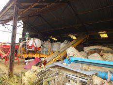 Fyson 30ft Elevator Location: Stamford, Lincolnshire