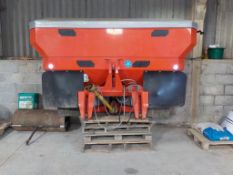 Kuhn Axis 30.1 Fertiliser Spinner. Location: Bude, Cornwall.