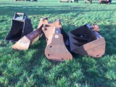 Set diggin buckets to fit Year 2000 Volvo EC140