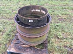 Pair 12.4R36 dual wheel rims