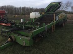 Standen Status 1750 potato harvester