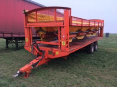 2008 Larrington 8 box loaders with trailer on 385/65R22.5 wheels and tyres.