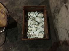 Quantity plastic feet