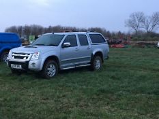2010 Isuzu Rodeo Denver 2.5TD pickup with carryboy. MOT December 2017. Reg No: AU60 ZNL.