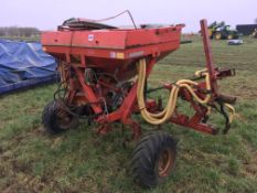 Accord pneumatic drill 4m interow.