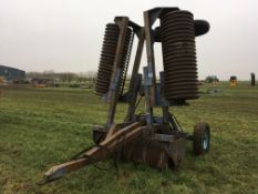 1991 folding 5.4m onion bed rolls