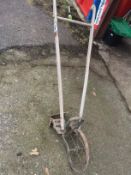 Push Hoe