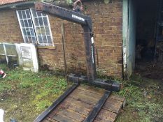 2002 Kinshofer pallet unloader for use with Hiab crane