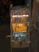 Hammer gun and socket set