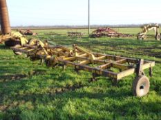 Bomford 6m hydraulic-folding cultivator drag