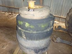 4 x 11R22.5 tyres and 1 x 750-16 wheel and tyre