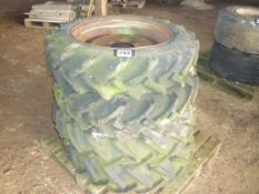 2 pairs of wheels and tyres