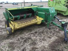 John Deere 468 conventional bailer