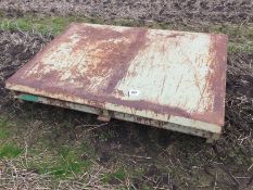 Pair box filler platforms