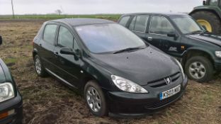 2003 Peugeot 307 1.6 petrol car.